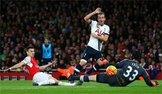 奠定了坚实 奠定了坚实